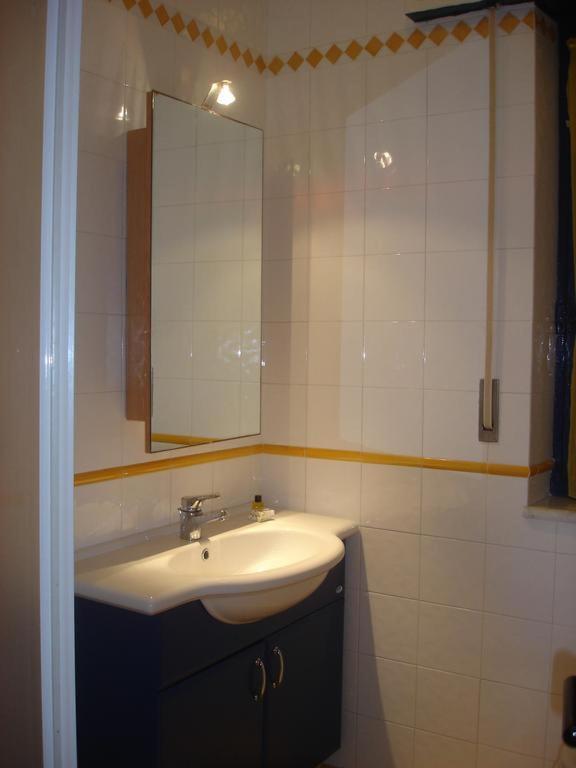 Miramar Cosy Apartment มอนเตรอสโซ อัล มาเร ภายนอก รูปภาพ